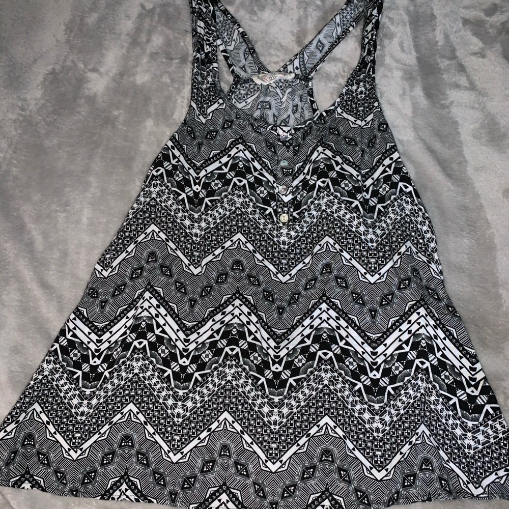 Patterned Tank top